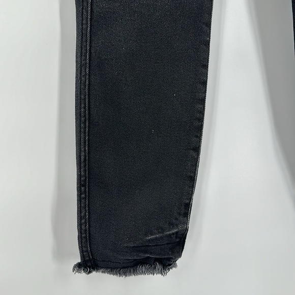 Good American Good Curve Skinny Black085 28 - Picture 4 of 8